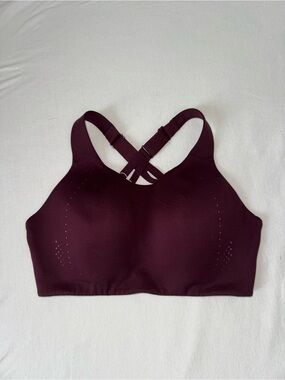 NWOT Lululemon Sports Bra